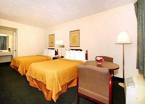 Quality Inn Executive Center Greenville Habitación foto